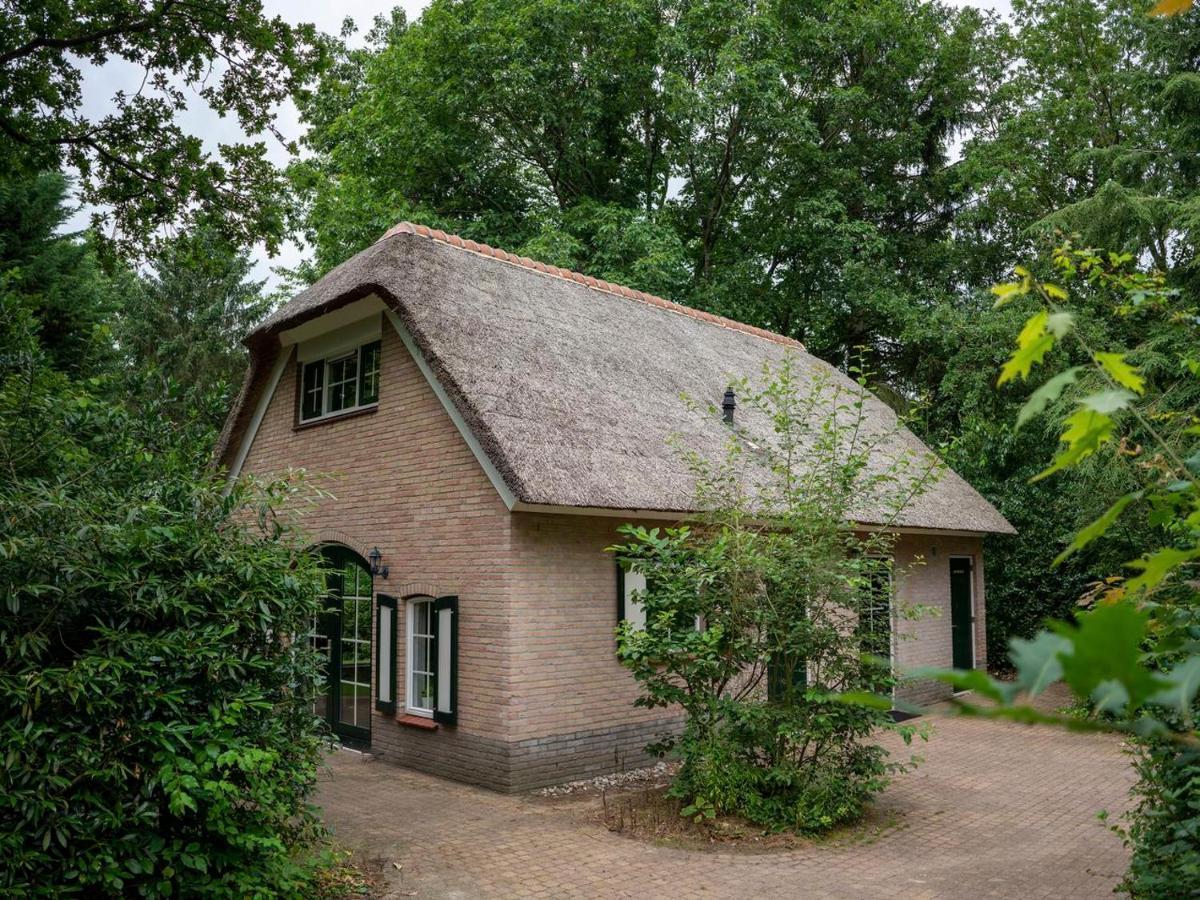 Hotel Landal Het Land Van Bartje Ees Esterno foto
