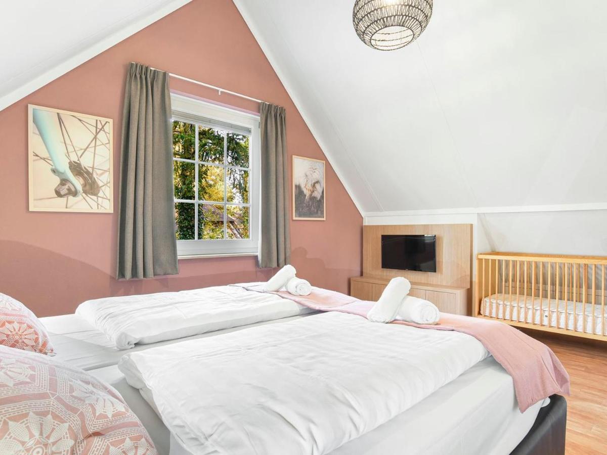 Hotel Landal Het Land Van Bartje Ees Esterno foto