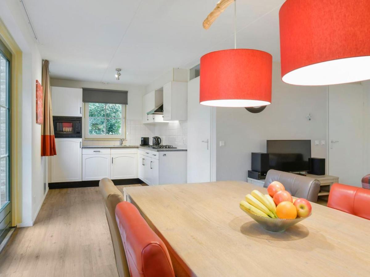 Hotel Landal Het Land Van Bartje Ees Esterno foto