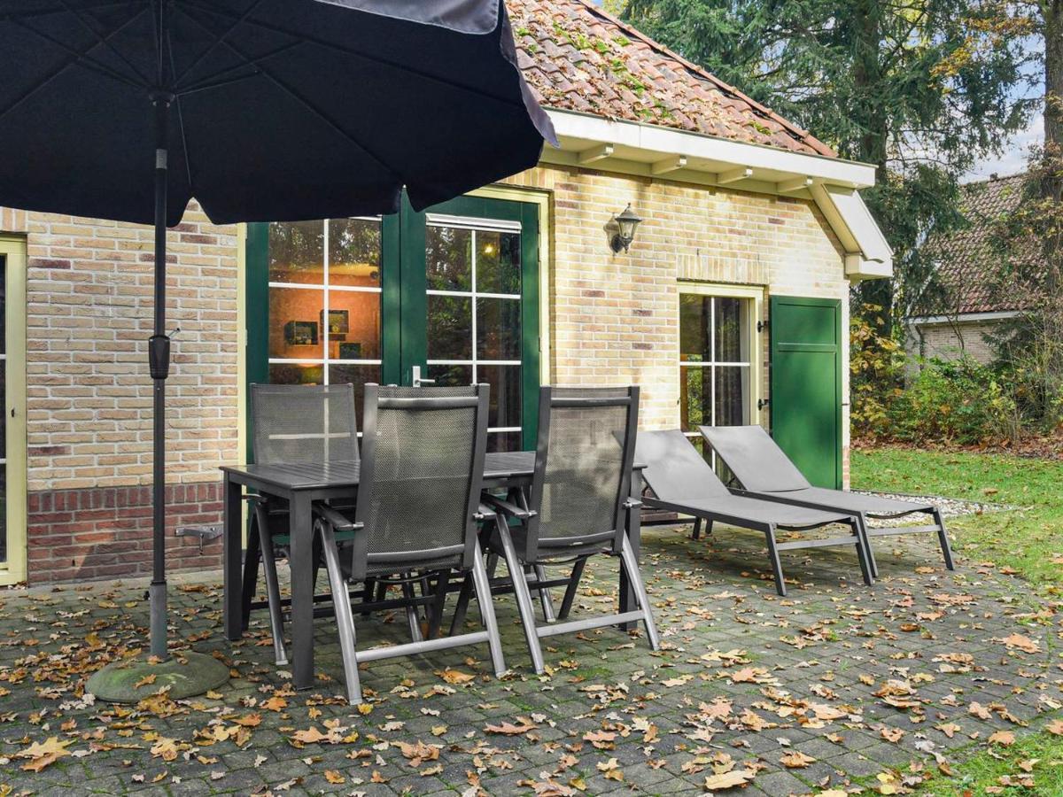 Hotel Landal Het Land Van Bartje Ees Esterno foto