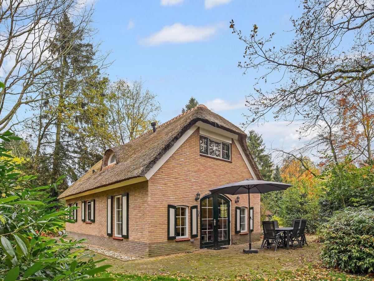 Hotel Landal Het Land Van Bartje Ees Esterno foto