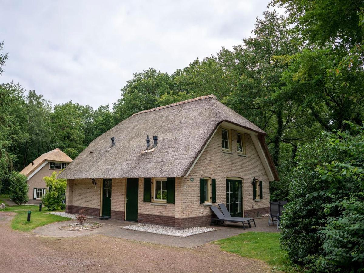 Hotel Landal Het Land Van Bartje Ees Esterno foto